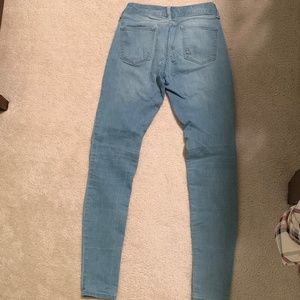 Decree Jeans - Light Wash Blue Skinny Jeans NO rips Decree Jeans - Light Wash Blue Skinny Jeans NO rips